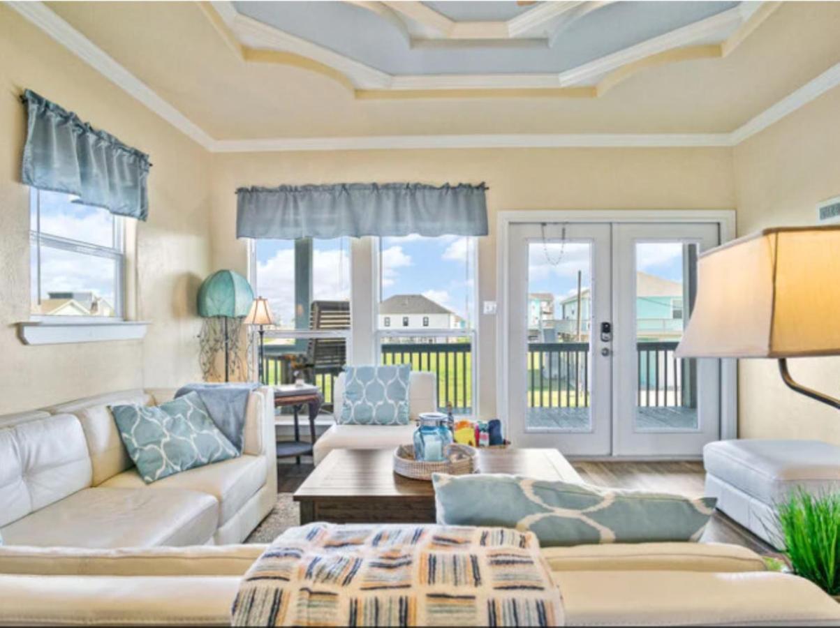 Fancy Nancy 2 Min Walk To Beach, Lyft, Pet-Friendly Bolivar Peninsula Exterior photo