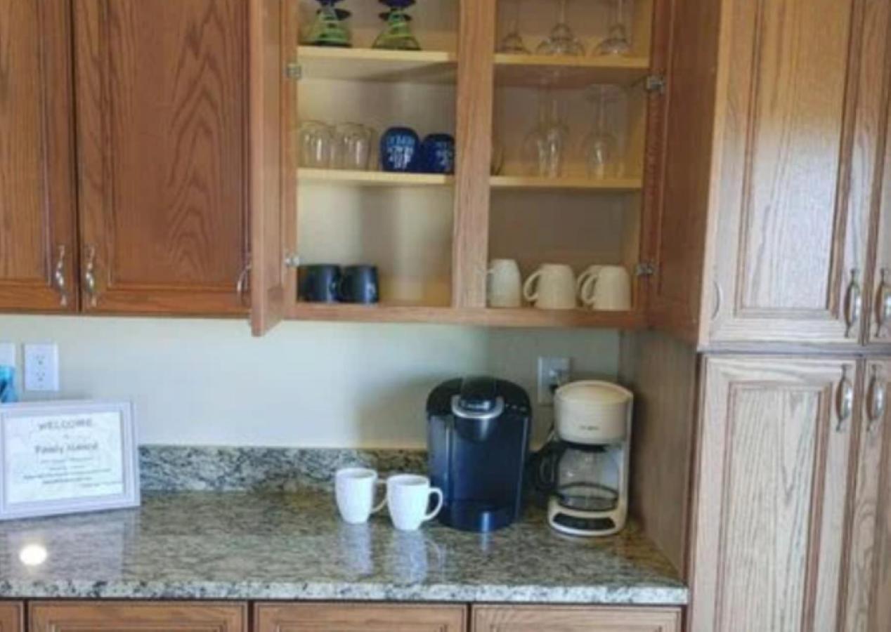 Fancy Nancy 2 Min Walk To Beach, Lyft, Pet-Friendly Bolivar Peninsula Exterior photo